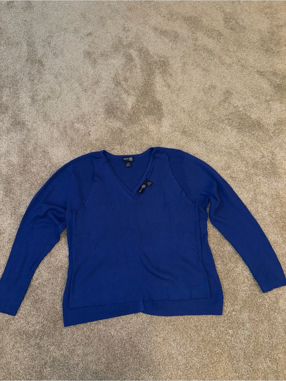 V-Neck & Long Sleeve Women's Sweater - Royal Blue